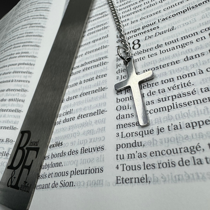 Marque page en acier