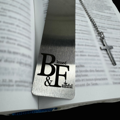 Marque page en acier